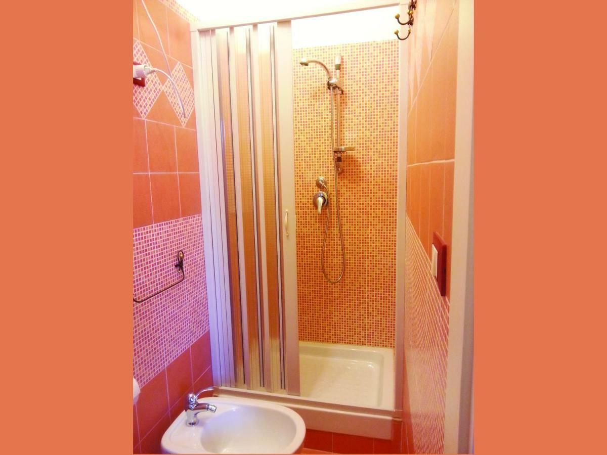 B&B Night & Day Козенца Экстерьер фото